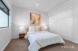 https://images.listonce.com.au/custom/160x/listings/266-larch-crescent-mount-waverley-vic-3149/933/01807933_img_11.jpg?eqfeIX9t_hQ