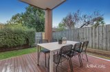 https://images.listonce.com.au/custom/160x/listings/266-larch-crescent-mount-waverley-vic-3149/933/01807933_img_12.jpg?RIUXxEaMpfE