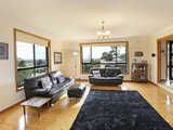 https://images.listonce.com.au/custom/160x/listings/266-scenic-road-highton-vic-3216/306/01699306_img_02.jpg?P6SoEkhfeG0