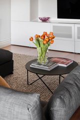 https://images.listonce.com.au/custom/160x/listings/266-williamstown-road-port-melbourne-vic-3207/184/01700184_img_09.jpg?1BoBZI_aEMo