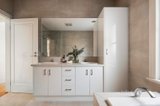 https://images.listonce.com.au/custom/160x/listings/266-williamstown-road-port-melbourne-vic-3207/184/01700184_img_11.jpg?TMGZtZat9Vg