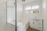 https://images.listonce.com.au/custom/160x/listings/2665-667-waverley-road-glen-waverley-vic-3150/491/01685491_img_03.jpg?rx9ZkP5W5Z4