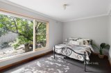 https://images.listonce.com.au/custom/160x/listings/2666-main-road-eltham-vic-3095/884/01560884_img_06.jpg?xOnW__EpFs8