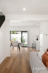 https://images.listonce.com.au/custom/160x/listings/268-faraday-road-croydon-south-vic-3136/062/01819062_img_06.jpg?t5CTbexMG20