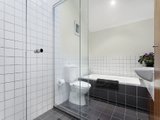 https://images.listonce.com.au/custom/160x/listings/268a-canterbury-road-st-kilda-west-vic-3182/618/01087618_img_09.jpg?UZEoFxAUapQ