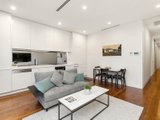 https://images.listonce.com.au/custom/160x/listings/269-montague-street-south-melbourne-vic-3205/018/01090018_img_05.jpg?cmLdBzK1DWs