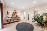 https://images.listonce.com.au/custom/160x/listings/269-myers-creek-road-healesville-vic-3777/015/01735015_img_10.jpg?FqT4VwY7xrY