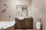 https://images.listonce.com.au/custom/160x/listings/269-myers-creek-road-healesville-vic-3777/015/01735015_img_12.jpg?UCzTzTSs6jY