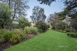 https://images.listonce.com.au/custom/160x/listings/269-porter-street-templestowe-vic-3106/949/01582949_img_16.jpg?HUdQicdqKMI