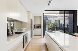 https://images.listonce.com.au/custom/160x/listings/26a-fairmount-road-hawthorn-east-vic-3123/045/01647045_img_06.jpg?xFXdg23-rY8