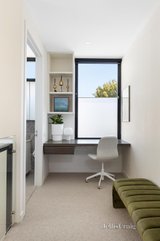 https://images.listonce.com.au/custom/160x/listings/26a-fairmount-road-hawthorn-east-vic-3123/045/01647045_img_16.jpg?i708l6BYVJI