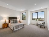 https://images.listonce.com.au/custom/160x/listings/26a-peate-avenue-glen-iris-vic-3146/369/00829369_img_05.jpg?yanJol29bMk