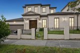 https://images.listonce.com.au/custom/160x/listings/26b-amber-grove-mount-waverley-vic-3149/991/01123991_img_01.jpg?dZKOFXTckYk