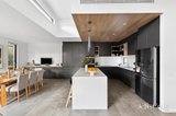 https://images.listonce.com.au/custom/160x/listings/26b-noble-street-newtown-vic-3220/895/01813895_img_05.jpg?Xft_7EjE8aw