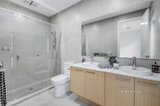 https://images.listonce.com.au/custom/160x/listings/26b-shrewsbury-street-bentleigh-east-vic-3165/123/01550123_img_10.jpg?yU8iSYLw-yk