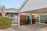 https://images.listonce.com.au/custom/160x/listings/27-9-simpson-street-kyneton-vic-3444/242/01934242_img_01.jpg?rTrpdkSkoio