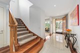 https://images.listonce.com.au/custom/160x/listings/27-alice-street-malvern-vic-3144/246/00393246_img_09.jpg?A28luK1rFd8