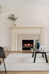 https://images.listonce.com.au/custom/160x/listings/27-allnutt-parade-cheltenham-vic-3192/361/01814361_img_03.jpg?Y_ud87Foanc