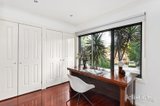 https://images.listonce.com.au/custom/160x/listings/27-amiet-street-greensborough-vic-3088/105/01886105_img_15.jpg?ZiuxCNQTRUM