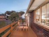 https://images.listonce.com.au/custom/160x/listings/27-ashton-rise-doncaster-east-vic-3109/102/01718102_img_12.jpg?XJtOTLNMV6I