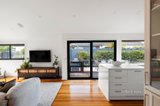 https://images.listonce.com.au/custom/160x/listings/27-avondale-street-hampton-vic-3188/948/01646948_img_05.jpg?-lSYBPtobfs