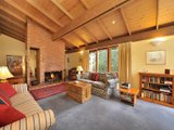 https://images.listonce.com.au/custom/160x/listings/27-belgrove-avenue-balwyn-vic-3103/741/01683741_img_02.jpg?0st3R3II2Oo
