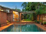 https://images.listonce.com.au/custom/160x/listings/27-belgrove-avenue-balwyn-vic-3103/741/01683741_img_09.jpg?GQiTnBRVtEs