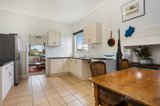 https://images.listonce.com.au/custom/160x/listings/27-bergs-lane-north-blackwood-vic-3458/468/00834468_img_05.jpg?fis0MwkU4oQ