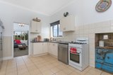 https://images.listonce.com.au/custom/160x/listings/27-bergs-lane-trentham-vic-3458/530/00339530_img_07.jpg?bqkDIl4awLg