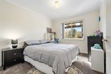 https://images.listonce.com.au/custom/160x/listings/27-blue-ridge-drive-mooroolbark-vic-3138/277/01520277_img_09.jpg?g7KWbpO6kWI