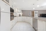 https://images.listonce.com.au/custom/160x/listings/27-bond-street-ferntree-gully-vic-3156/956/01981956_img_04.jpg?KeXk5_vLHEs