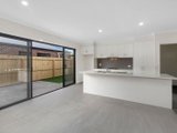 https://images.listonce.com.au/custom/160x/listings/27-boundary-road-newcomb-vic-3219/140/01972140_img_03.jpg?DLHhtZiHLVY