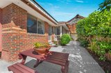 https://images.listonce.com.au/custom/160x/listings/27-bowen-crescent-burwood-east-vic-3151/359/01650359_img_08.jpg?koTzVJlBimg