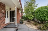 https://images.listonce.com.au/custom/160x/listings/27-brazeel-street-blackburn-south-vic-3130/714/01630714_img_02.jpg?eWn4CdQ75EI