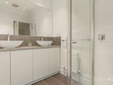 https://images.listonce.com.au/custom/160x/listings/27-bridport-street-south-melbourne-vic-3205/027/01090027_img_13.jpg?dvTchNlW1Rc