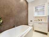https://images.listonce.com.au/custom/160x/listings/27-brook-crescent-box-hill-south-vic-3128/571/01684571_img_07.jpg?WhoY4YWCBe4
