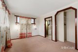https://images.listonce.com.au/custom/160x/listings/27-bruce-street-mount-waverley-vic-3149/108/01909108_img_06.jpg?DpmNMxjQGcQ