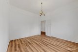 https://images.listonce.com.au/custom/160x/listings/27-buckley-street-moonee-ponds-vic-3039/482/01818482_img_02.jpg?PM88DFXy6yI