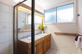 https://images.listonce.com.au/custom/160x/listings/27-bunnett-road-knoxfield-vic-3180/908/01716908_img_11.jpg?gZC9WGHJxxM