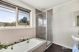 https://images.listonce.com.au/custom/160x/listings/27-cecil-street-eltham-vic-3095/640/01889640_img_07.jpg?O64MNgrUQDk