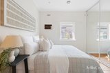 https://images.listonce.com.au/custom/160x/listings/27-charming-street-hampton-east-vic-3188/885/01764885_img_09.jpg?bkWEzGe5CdQ