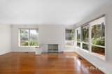 https://images.listonce.com.au/custom/160x/listings/27-christine-street-viewbank-vic-3084/212/01916212_img_05.jpg?1ndbA6ZBbow