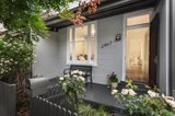 https://images.listonce.com.au/custom/160x/listings/27-cobden-street-south-melbourne-vic-3205/124/01606124_img_01.jpg?-rkv9oQNwuo