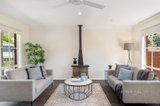 https://images.listonce.com.au/custom/160x/listings/27-compton-street-mitcham-vic-3132/290/01454290_img_03.jpg?4e3YMuNdA6w
