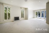 https://images.listonce.com.au/custom/160x/listings/27-cowper-street-sandringham-vic-3191/450/01816450_img_02.jpg?ivBMbampTCQ