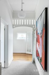 https://images.listonce.com.au/custom/160x/listings/27-davies-street-malvern-east-vic-3145/319/01769319_img_04.jpg?2IUX2aWBr-4
