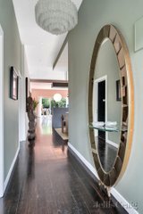 https://images.listonce.com.au/custom/160x/listings/27-de-carle-street-brunswick-vic-3056/937/01704937_img_02.jpg?O-TBrZo_Irg