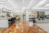 https://images.listonce.com.au/custom/160x/listings/27-delmore-crescent-glen-waverley-vic-3150/071/01773071_img_09.jpg?nGiHyi_MQNA