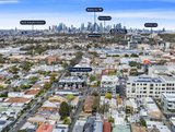https://images.listonce.com.au/custom/160x/listings/27-dods-street-brunswick-vic-3056/403/01900403_img_11.jpg?EKP0ajutvek