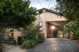 https://images.listonce.com.au/custom/160x/listings/27-edwards-street-lower-plenty-vic-3093/557/01333557_img_17.jpg?cvjNq4YZ27I